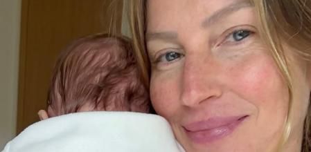 Gisele, con el pequeño River.