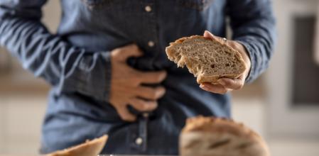 Los expertos recomiendan esperar al diagnóstico antes de retirar el gluten de la dieta.