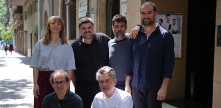 El equipo artístico de la obra 'Un menú tancat', que llega a La Villarroel&nbsp;