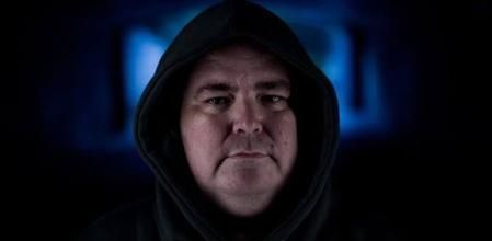 Un exingeniero de Google asegura que el chatbot que desarrolló adquirió conciencia humana.