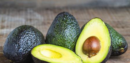El aceite de aguacate es uno de los que aparece específicamente mencionado en la nueva norma
