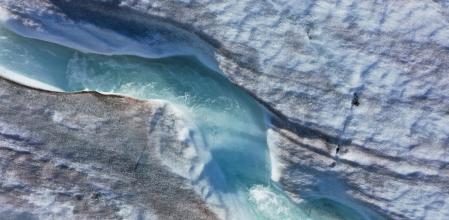 Vista aérea del deshielo en Svalbard, a 1.200km al norte del círrculo polar ártico.&nbsp;