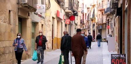 La calle comercial de de Sant Blai de Tortosa&nbsp;