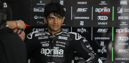 Sepang (Malaysia), 05/02/2025.- Spanish MotoGP rider Jorge Martin of Aprilia Racing reacts in his team's garage during Sepang MotoGP Official Test day in Petronas Sepang International Circuit, Malaysia, 05 February 2025. (Motociclismo, Ciclismo, Malasia) EFE/EPA/FAZRY ISMAIL