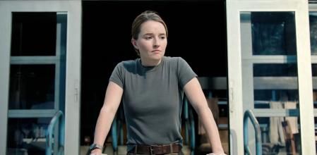 La tercera temporada será el turno de Abby (Kaitlyn Dever) de contar la historia.