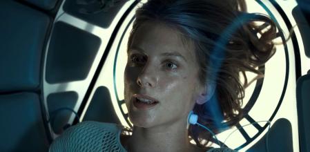 Fotograma de 'Oxígeno', de Alexandre Aja.