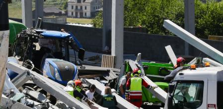 Estado en el que quedó la nave de Coaña tras el derrumbe.