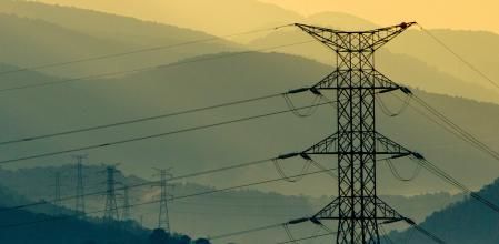 La factura de la luz continuará subiendo los próximos meses incluso si Red Eléctrica reduce los ciclos combinados