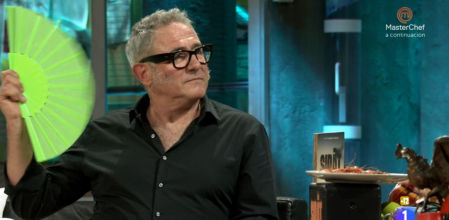 Sergi López, en 'La Revuelta', habló de su nueva película, cocinó gambas en directo y desveló detalles íntimos con su habitual desparpajo