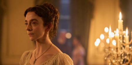 Patsy Ferran, una fantástica Jane Austen, que esta vez se conforma con ser un personaje secundario (pero central).