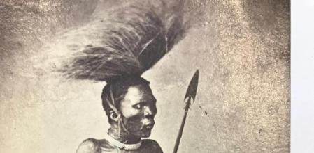 Detalle de una fotografía del africano disecado en París hacia 1880&nbsp;