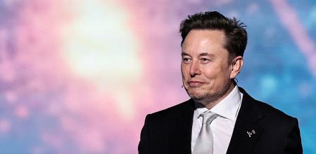 FILE PHOTO: Tesla CEO Elon Musk attends the Saudi-U.S. Investment Forum, in Riyadh, Saudi Arabia, May 13, 2025. REUTERS/Hamad I Mohammed/File Photo