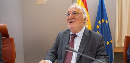 El director general de Tráfico, Pere Navarro, durante una rueda de prensa.