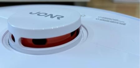 Un gran robot aspirador