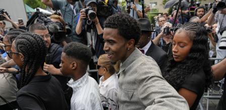 Miembros de la familia de Sean Combs, entre estos varios de sus hijos, estuvieron presentes en la audiencia para dictar sentencia celebrada en el tribunal del bajo Manhattan&nbsp;