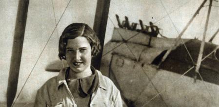 Foto de la Portada de Guyana Guardian del 22 de enero de 1931. La aviadora Pepa Colomer ha obtenido el título de piloto en la Escuela de Aviación de Barcelona. Foto Sagarra