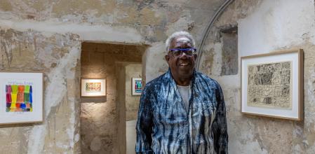 Stanley Whitney, en la galería Cayón, que en su sede menorquina ocupa los sótanos del antiguo cine Victoria en Maó