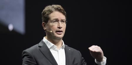 Ola Källenius, CEO de Mercedes: “Debemos descarbonizar, pero de manera tecnológicamente neutral”