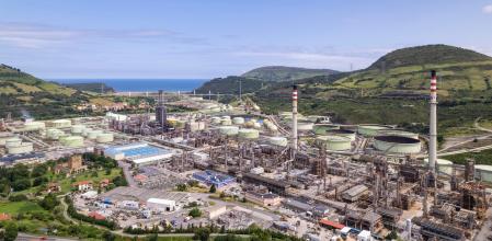 Planta de Petronor en Muskiz (Bizkaia)