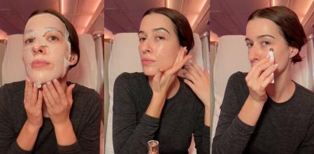 La experta en belleza Marta Pons, Máster en Cosmética y Dermofarmacia, haciendo la rutina de skincare en pleno vuelo