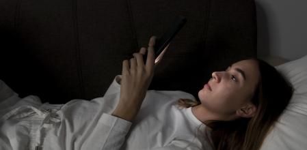 Ajusta el brillo según la luz real, no según tu intuición