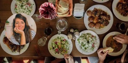 La experta en nutrición Marta León explica cómo afecta el horario de las comidas a la digestión.