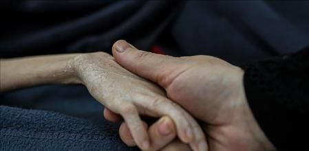 La hambruna por el cerco alimentario de Israel ya causa muertes diarias por inanición en Gaza