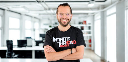 Juan Pablo Guzmán, CEO de&nbsp;Infinite Thread Games y productor de 'Hidalgo'.