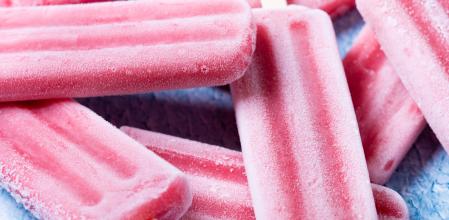 Unos polos de fresa muy fríos