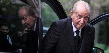 El rey Juan Carlos, en el funeral de su amigo Karim al-Hussaini, el agá jan, en Lisboa, en febrero pasado&nbsp;&nbsp;