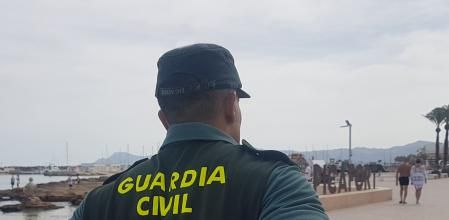 Un agente de la Guardia Civil.