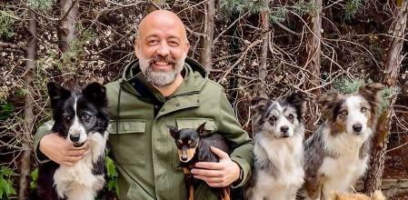 Goyo Jiménez rodeado de sus compañeros.&nbsp;