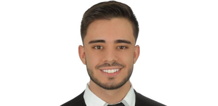 Sebastián Ramírez es abogado laboralista y divulgador en redes sociales.