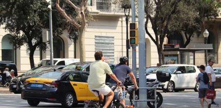 Un tuit viral desmonta tópicos sobre Barcelona con el castellano.