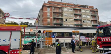 Un joven se suicida arrojándose a las vías del tren en Sant Feliu de Llobregat