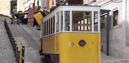 El cable subterráneo cedió y provocó el accidente.