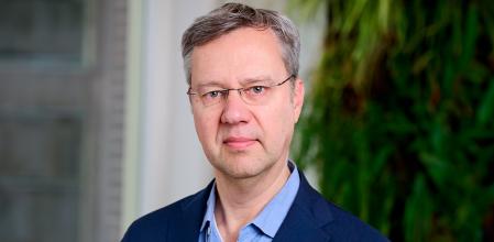 El historiador holandés Eric Storm, autor de ‘Nacionalismo. Una historia mundial’ (Crítica)