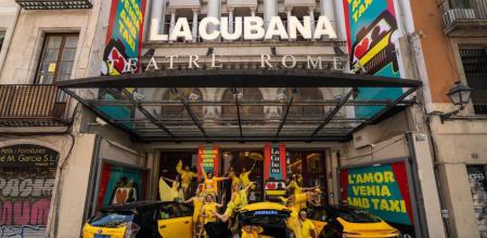 'L'amor venia amb taxi', representada por La Cubana en el Teatre Romea