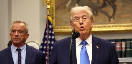 Donald Trump y el secretarios de Salud, Robert F. Kennedy Jr.&nbsp;