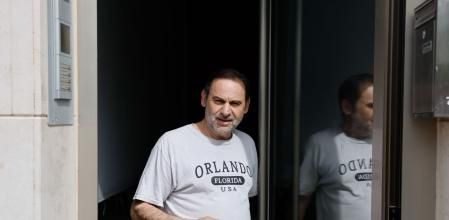 El exministro José Luis Ábalos realiza declaraciones a los medios de comunicació