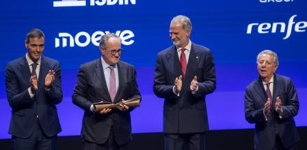 Dimitrio Cerceller recibe el premio Vanguardia 2025