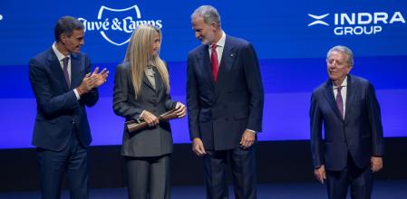 Marta Villalonga recibe el premio Vanguardia 2025