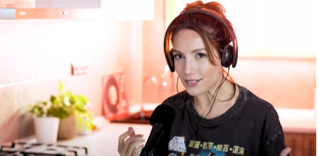 Iris, la IA que tiene un pódcast.