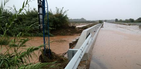 El barranco de la Galera al lado de la C-12 entre Tortosa i Amposta