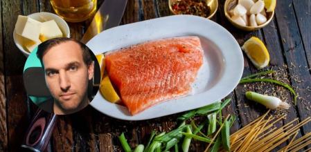 Sergio Espinar, nutricionista y farmacéutico, habla sobre la importancia de la proteína para crea músculo.