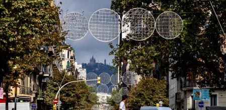 FOTO ALEX GARCIA LUCES DE NAVIDAD EN BALMES CON MALLORCA 2025/10/03
