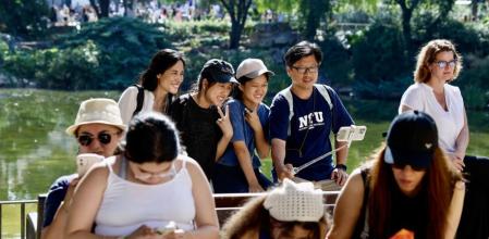 Un grupo de turistas este agosto en Barcelona
