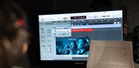 MultiSignes proporciona intérpretes de lengua de signos para televisión, conciertos, actos institucionales e incluso para campañas publicitarias&nbsp;