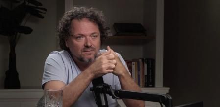 Jean Guillaume Salles, terapeuta: “Hay que dejar de echar la culpa a la vida”.