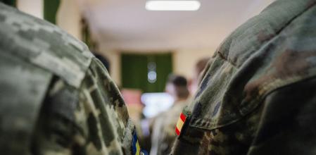 Uniformes de mandos militares en la Academia de Infantería del Ejército de Tierra, a 9 de noviembre de 2023, en Toledo, Castilla-La Mancha (España) 